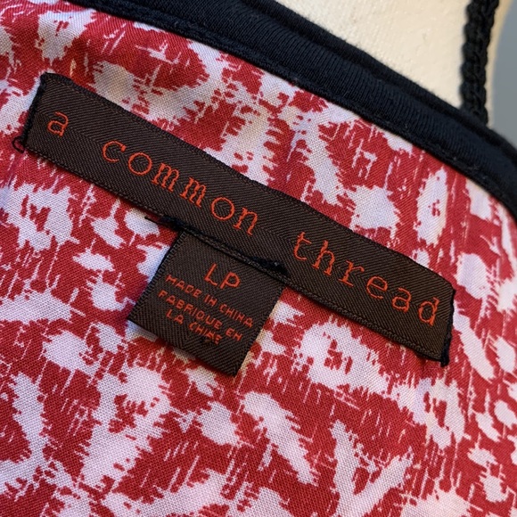 A COMMON THREAD - Picture 5 of 7